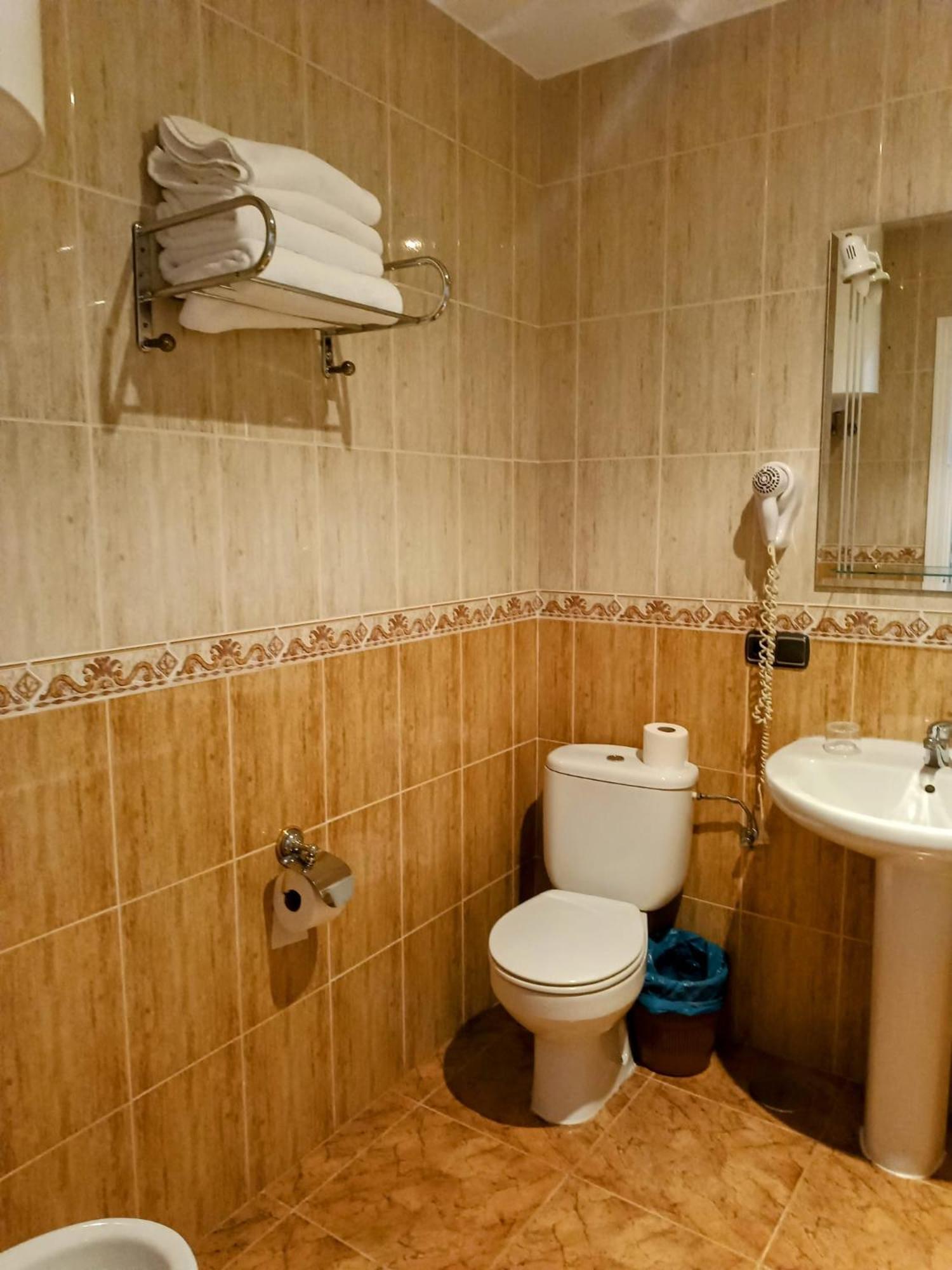 Complejo Godoy Hotel Losar De La Vera Ngoại thất bức ảnh